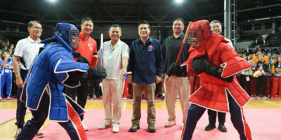 Sen. Juan Miguel Zubiri leads PEKAF officials during the National Battle of Champions opening.