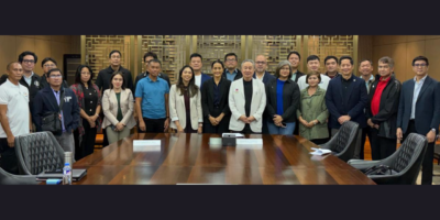 POC president Abraham Tolentino and secretary-general Atty. Wharton Chan with volleyball officials. [photo: POC]