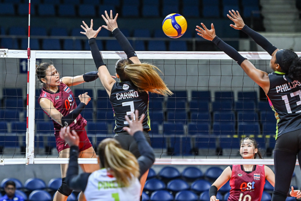 Papatchaya Phontham provided a major offensive contribution as EST Cola completed its comeback. [PVL Images]