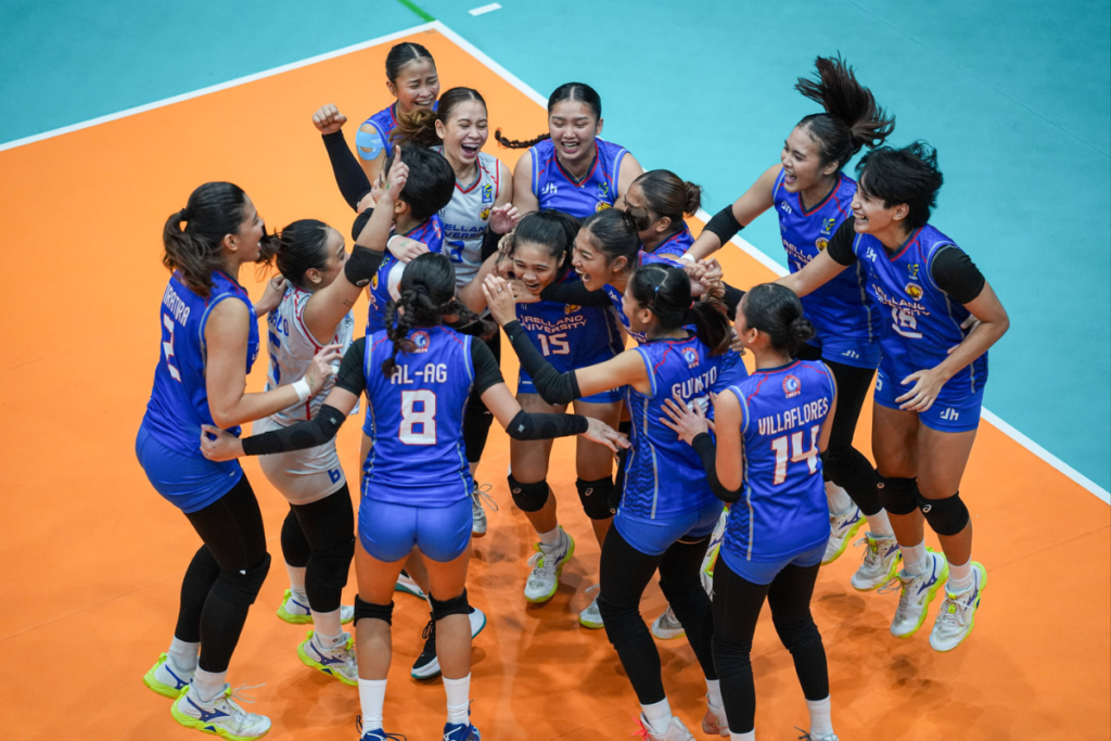The Arellano Lady Chiefs rallied from a 12-9 deficit in the deciding set to pull off their third five-set victory of the tournament. [PVL Images]