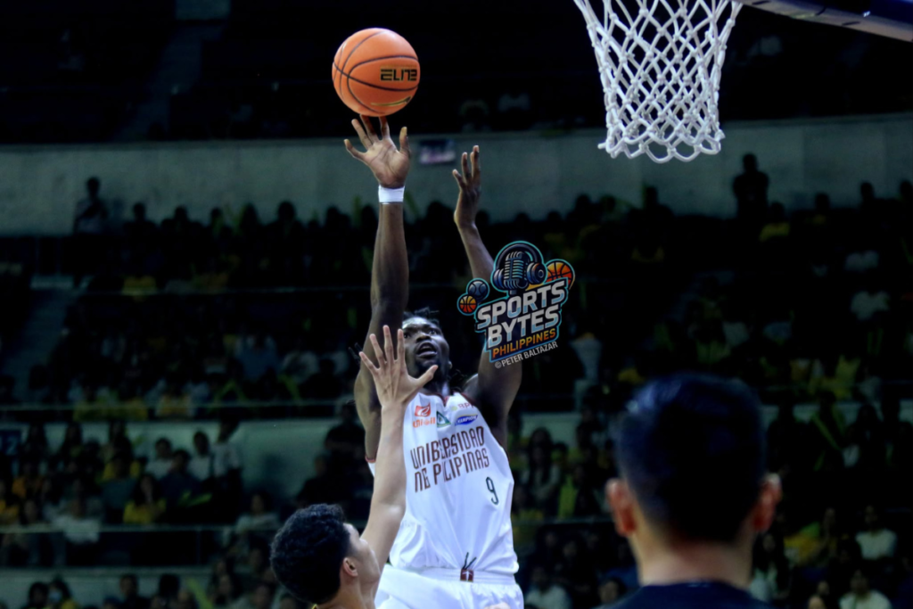 Francis Nnoruka posted 18 points and 12 rebounds as UP completed its comeback against UST. [photo credit: Peter Baltazar]