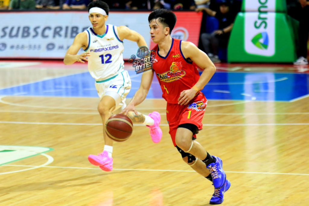 Rain or Shine erased a 21-point deficit to defeat Converge, 124-120, and take a 1-0 lead in their PBA Governors’ Cup quarterfinal series. [photo credit: Peter Baltazar]