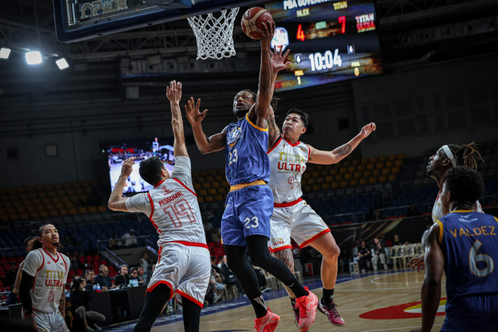 Deonte Burton has helped the NLEX Road Warriors produce consecutive blowout victories as they lead Group A in the PBA Season 50 Governors’ Cup. [PBA Images]