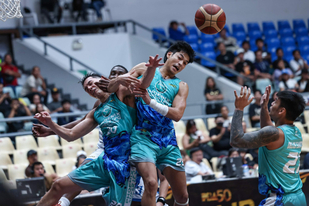Ricci Rivero recorded 26 points, nine rebounds and seven assists to lead Phoenix past Meralco and clinch a playoff spot in the PBA Governors’ Cup. [PBA Images]