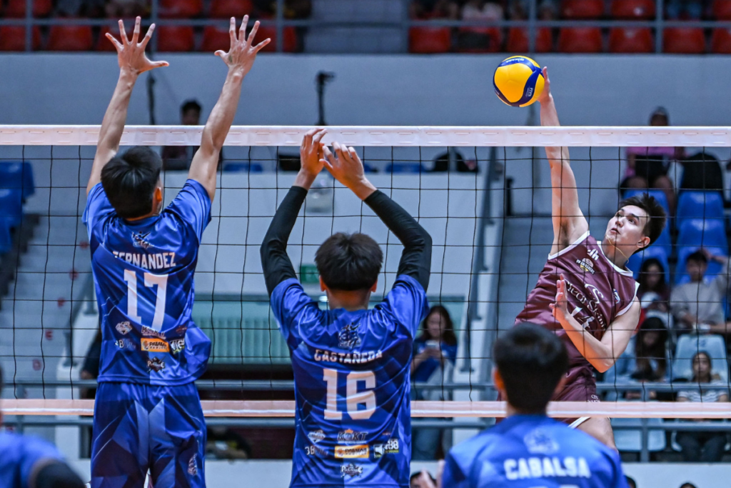 Vince Abrot scored 13 points on 10 kills, two aces and a block to help Clearskiiin UV Smashers rally past 3B. [PVL Images]