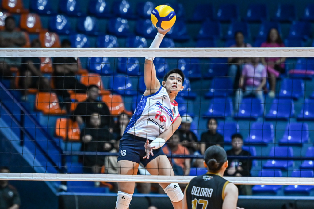 Tots Carlos led Creamline with 13 points, all from attacks, as the Cool Smashers rallied past Galeries Tower in the Siklab Series. [PVL Images]