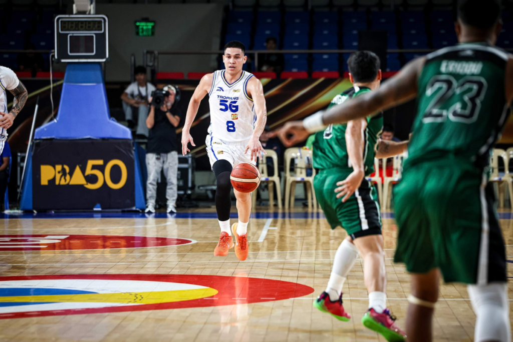 Calvin Oftana made his PBA return with 31 points to lead TNT Tropang 5G past Terrafirma in the Governors' Cup. [PBA Images]